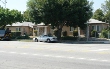 2001-2009 W Victory Blvd in Burbank, CA - Building Photo - Building Photo