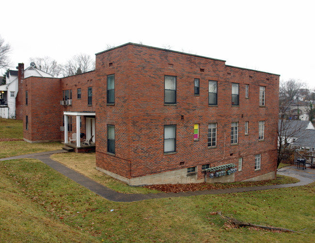 405 Linden Cir in Huntington, WV - Building Photo - Building Photo