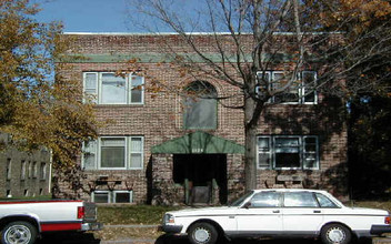 1425 Grand Ave in St. Paul, MN - Building Photo - Building Photo