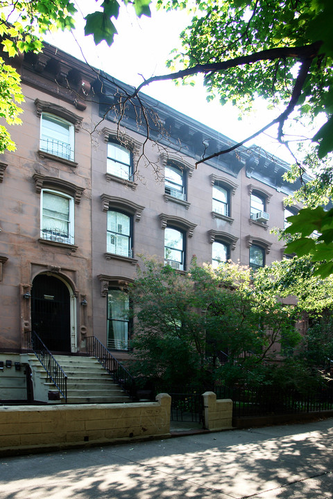 387 3rd St in Brooklyn, NY - Foto de edificio