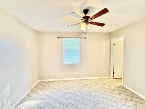 6125 Carr Rd in Milton, FL - Building Photo - Building Photo