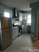 1293 Cambridge St, Unit 3R Apartamentos