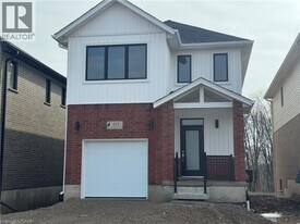 113 Rivergreen Cres in Cambridge, ON - Building Photo