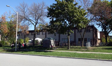 Thistletown 2 in Toronto, ON - Building Photo - Building Photo