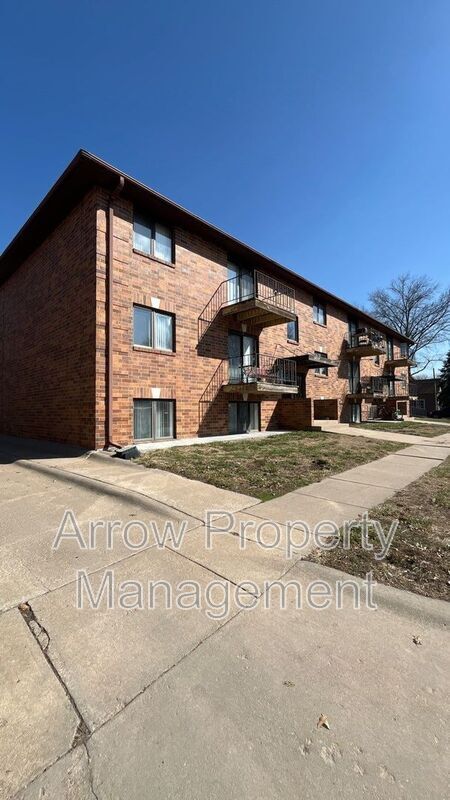 property at 510 N 4th St