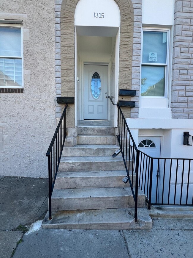 property at 1315 Harlem Ave