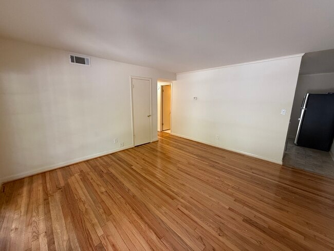 425 S Church St, Unit #4 in Athens, GA - Building Photo - Building Photo