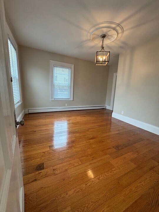 31 Cabot St in Beverly, MA - Foto de edificio