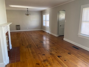 1810 Jordan Ave in Murfreesboro, TN - Foto de edificio - Building Photo