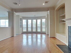 3009 Fallbrook Ct in Pearland, TX - Building Photo - Building Photo