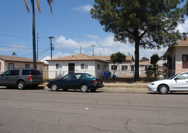 831-839 E 7th St in National City, CA - Foto de edificio - Building Photo