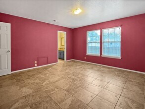 8020 S 88th E Ave in Tulsa, OK - Building Photo - Building Photo