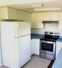 627 92nd Ave N in Naples, FL - Building Photo - Building Photo
