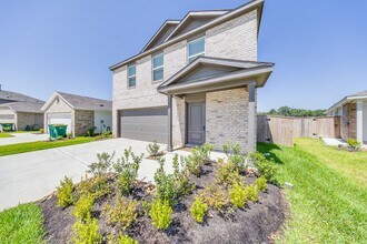 18208 Pontecorvo Ln in New Caney, TX - Building Photo - Building Photo