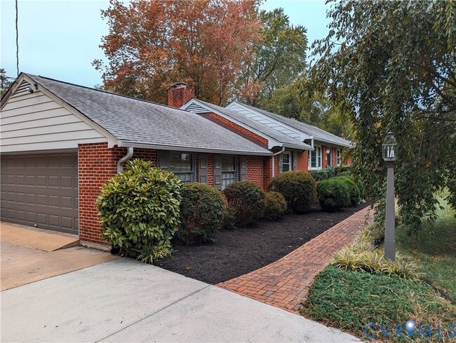 8401 Bronwood Rd in Richmond, VA - Building Photo - Building Photo