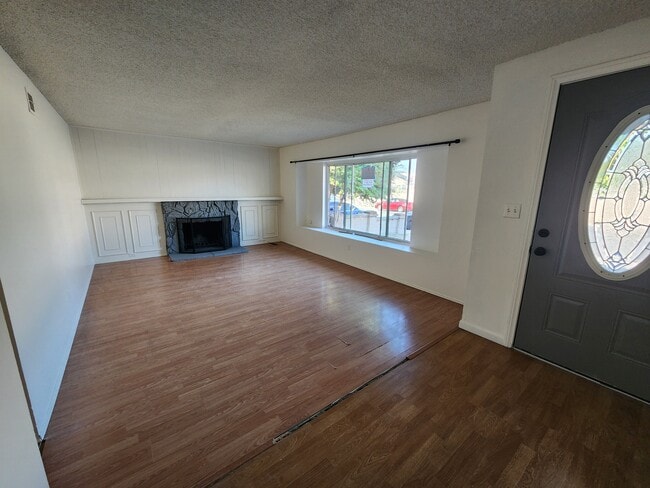 762 Piccard Ave in San Diego, CA - Building Photo - Building Photo