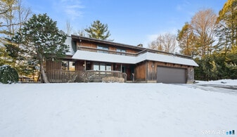 165 Crooked S Rd in Stafford, CT - Building Photo