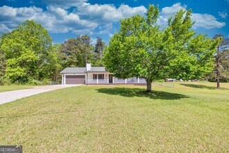 3200 Lee Dr in Buford, GA - Building Photo - Building Photo