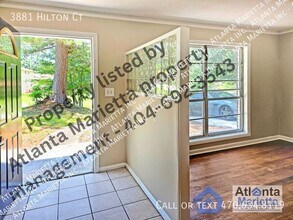 3881 Hilton Ct in Decatur, GA - Building Photo - Building Photo