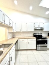 2320 Old Germantown Rd-Unit -202 in Delray Beach, FL - Foto de edificio - Building Photo