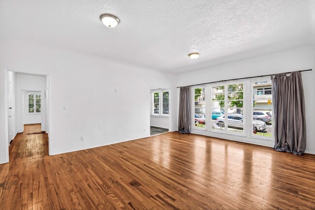 1503 S Shenandoah St, Unit 103