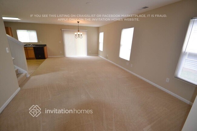 10317 Hugue Way in Charlotte, NC - Building Photo - Building Photo