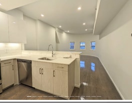 1402 Beacon St, Unit C-3 in Brookline, MA - Building Photo