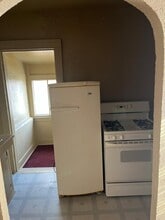 512 W Broadway St in Freeport, IL - Building Photo - Building Photo