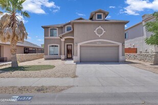 14378 N Cave Dr in El Paso, TX - Building Photo