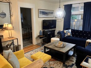 756 N 76th St, Unit SI ID1051264P in Seattle, WA - Building Photo - Building Photo