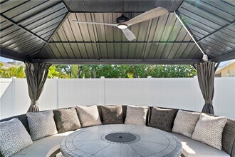 543 107th Ave N in Naples, FL - Building Photo - Building Photo