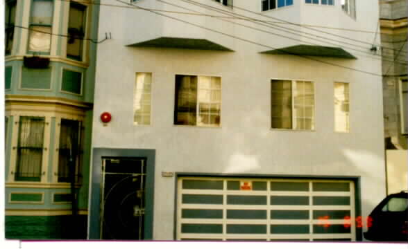 221-223 Lexington St in San Francisco, CA - Building Photo