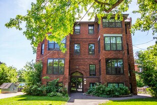 812 Wolseley Av in Winnipeg, MB - Building Photo