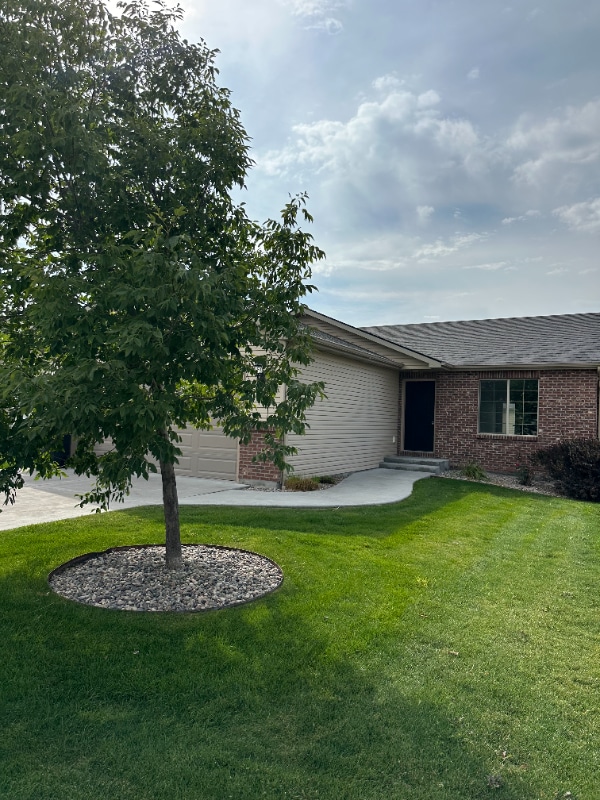 property at 4976 Remember Dr