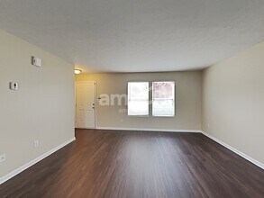 10444 Bellchime Ct in Indianapolis, IN - Building Photo - Building Photo