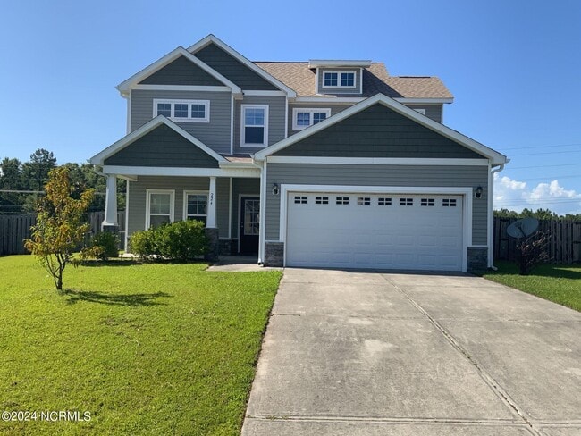 property at 224 Admiral Ct