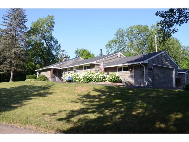 property at 3518 Druid Ln