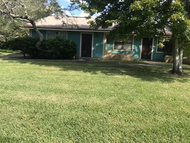 106A Rio Del Mar St in St. Augustine, FL - Foto de edificio - Building Photo