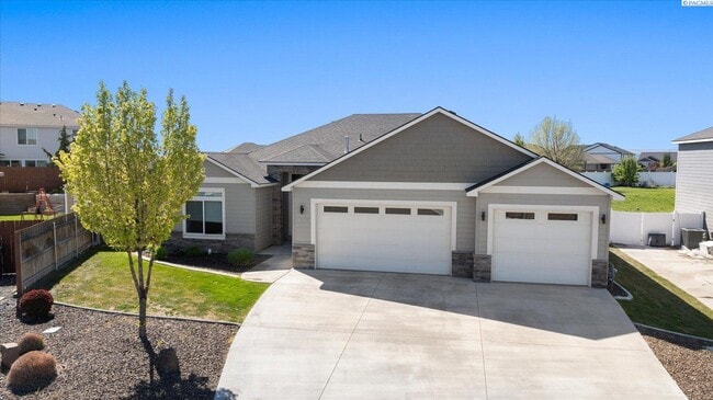 property at 4918 Big Horn Dr