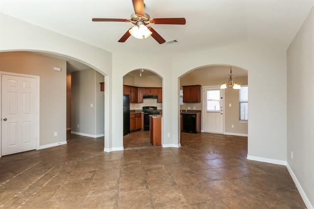 3428 Heatherbend St in Fort Worth, TX - Building Photo - Building Photo