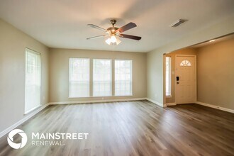 24118 Grey Fox Dr in Huffman, TX - Foto de edificio - Building Photo