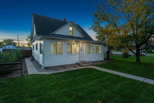 property at 315 Graefe Ave