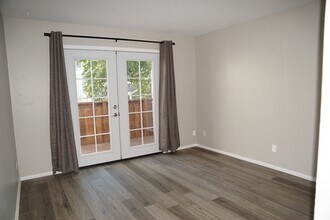1111 Maxwell Ave, Unit 227 in Boulder, CO - Building Photo - Building Photo