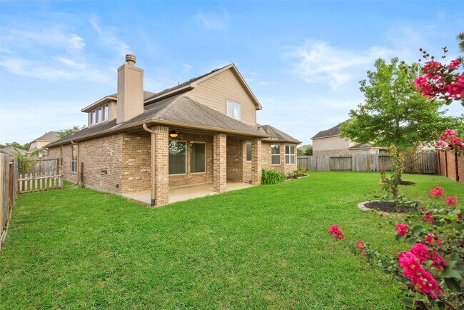 property at 5619 S Denham Ridge Ln