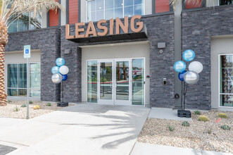 Fora Apartments in Las Vegas, NV - Building Photo - Building Photo