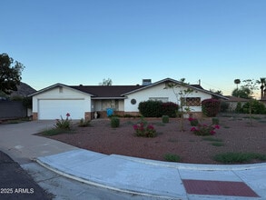 12429 N Escobar Way in Phoenix, AZ - Building Photo - Building Photo
