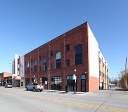 Vogue in Lee's Summit, MO - Building Photo - Building Photo