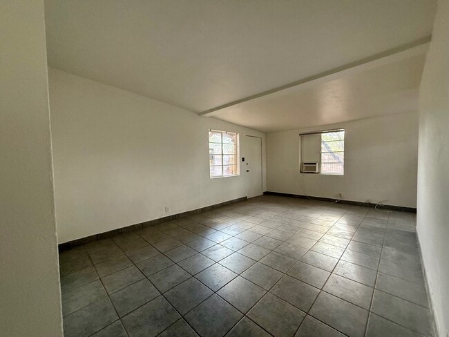 1607 E Mitchell St, Unit 1607 in Tucson, AZ - Building Photo - Building Photo