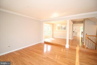 10137 Treble Ct in Rockville, MD - Building Photo - Building Photo
