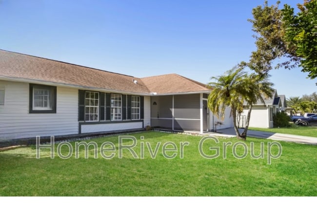 property at 1428 SW 11th Ave